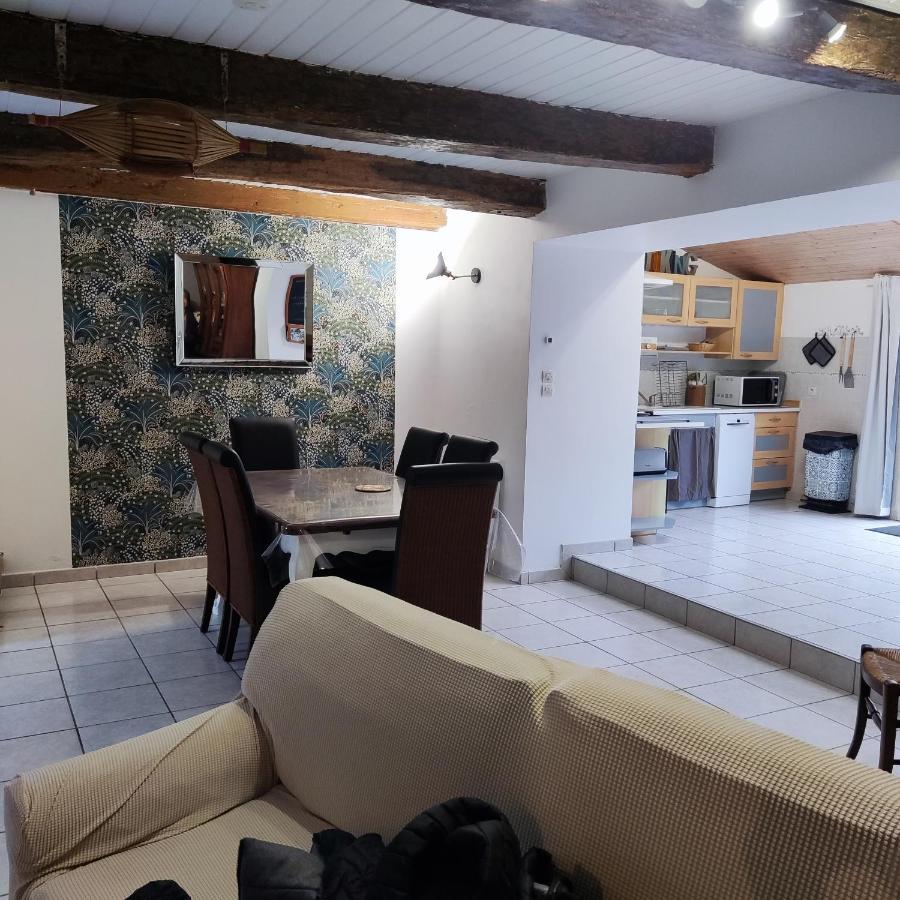 Gite De L'Escapade Frossay Buitenkant foto
